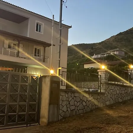 Lägenhet Vila Dako Finiq